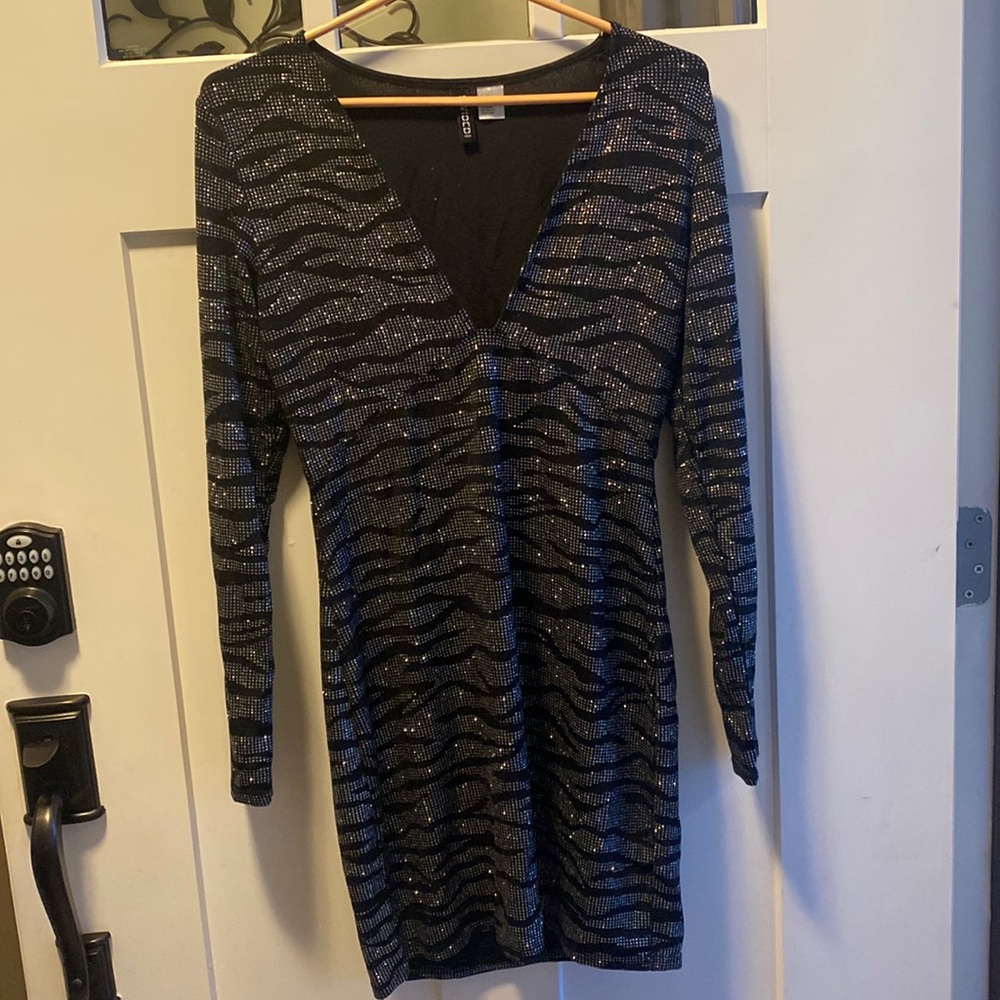 H&M Divided mini Black Zebra Sparkle Dress